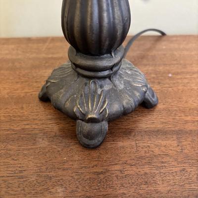 LOT 138: Victorian Style Table Lamp w/Glass & Beaded Shade, Miniature Teapot Collectibles