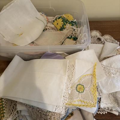 LOT 140: Tiffany Style Home Decor Lamp, Crochets Table Dollies & More