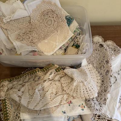 LOT 140: Tiffany Style Home Decor Lamp, Crochets Table Dollies & More