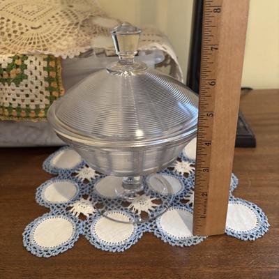 LOT 140: Tiffany Style Home Decor Lamp, Crochets Table Dollies & More