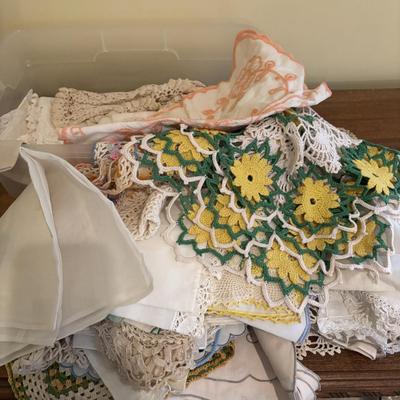 LOT 140: Tiffany Style Home Decor Lamp, Crochets Table Dollies & More