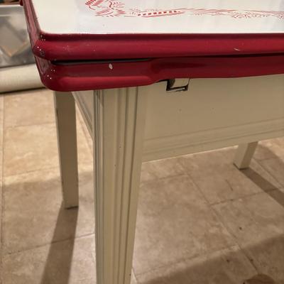 LOT 143: Vintage Enamel Top Table w/Two Side-out Extensions
