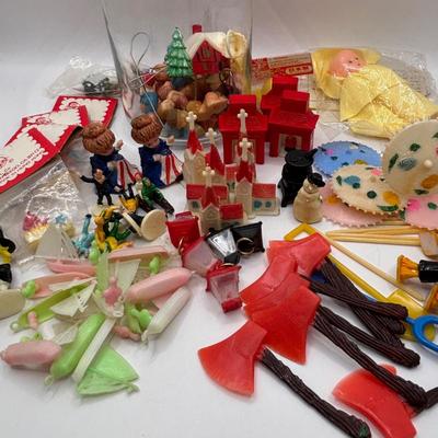 LOT 144: Collection of Miniatures