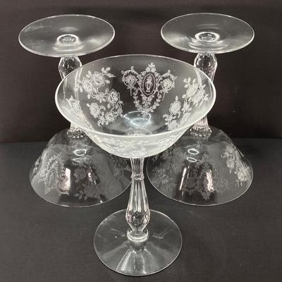 LOT 163: Vintage Blue Bell Windsor Bev Co Made in Czechoslovakia Glass Seltzer Bottle with Drinking Glasses and Dessert Cups