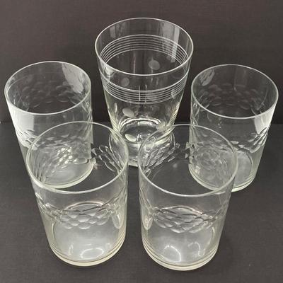 LOT 163: Vintage Blue Bell Windsor Bev Co Made in Czechoslovakia Glass Seltzer Bottle with Drinking Glasses and Dessert Cups