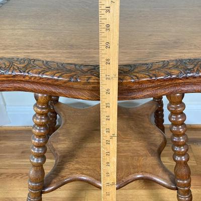 LOT 178: Vintage Carved Wood Cork Screw Twisted Spindle Side Table