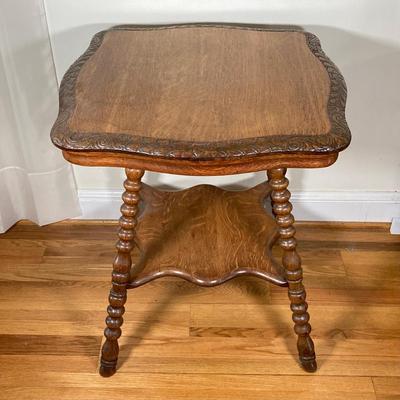 LOT 178: Vintage Carved Wood Cork Screw Twisted Spindle Side Table