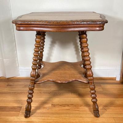 LOT 178: Vintage Carved Wood Cork Screw Twisted Spindle Side Table