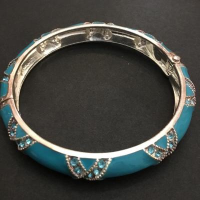 Sale Photo Thumbnail #250: Please see attached photos