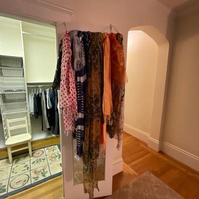 Sale Photo Thumbnail #140