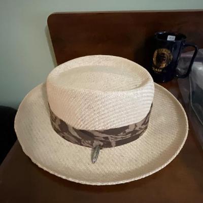 Sale Photo Thumbnail #153