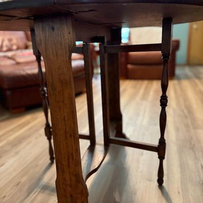 Drop Leaf Table