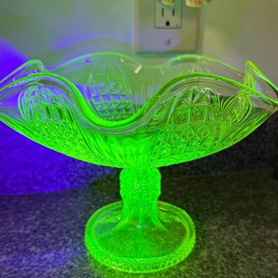 Sale Photo Thumbnail #58: Has a scalloped edge, one small chip on an edge, see photos. Approx. 7" tall.