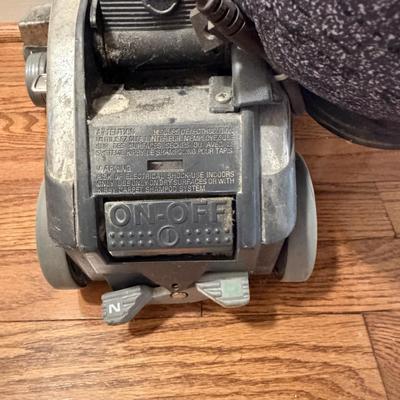 Kirby G4D Vacuum With Carpet Shampooer (FC-MG)