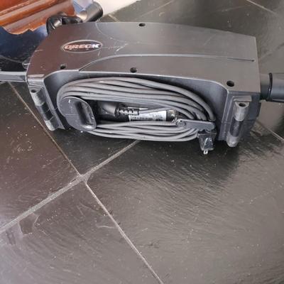 Oreck Vacuum & Attachments (FC-MG)
