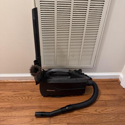 Oreck Vacuum & Attachments (FC-MG)