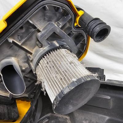 Selection of DeWalt Cordless Tools-Vacuum, Drill & Router (DG-JS)