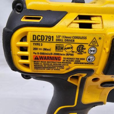 Selection of DeWalt Cordless Tools-Vacuum, Drill & Router (DG-JS)