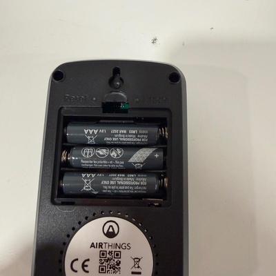 AirThings Radon Detector & SimpliSafe Carbon Monoxide & Smoke Detectors (BLR-MG)