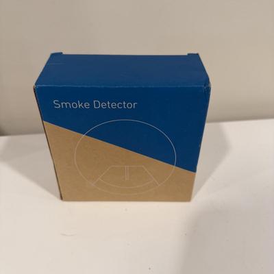 AirThings Radon Detector & SimpliSafe Carbon Monoxide & Smoke Detectors (BLR-MG)