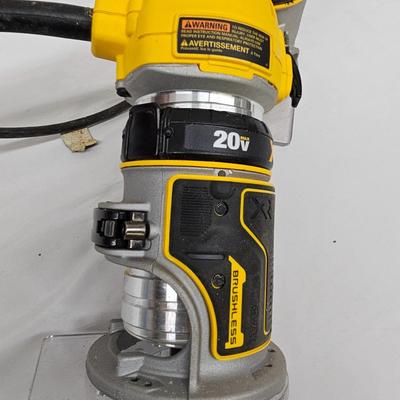 DeWalt Corded Router & Base (DG-JS)
