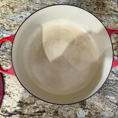 Red Le Creuset Dutch Oven (K-SF)