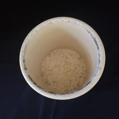 Macy's The Cellar Crock (K-KD)