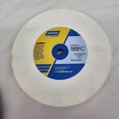 Wen 6" Bench Grinder & Accessories (DG-JS)