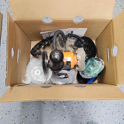 Wen 6" Bench Grinder & Accessories (DG-JS)