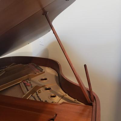 1965-1970 Baldwin Artist Series Baby Grand