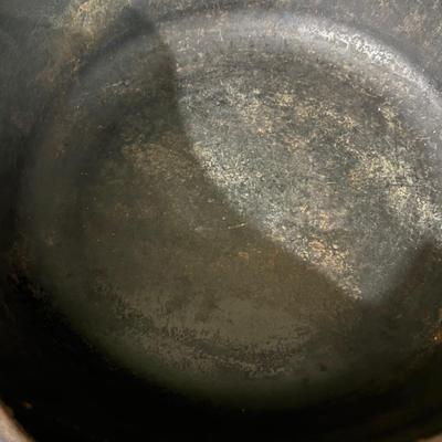 Lodge Cast Iron Dutch Oven (K-SF)