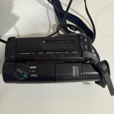 Sony Handycam & Canon Camcorder (BLR-MG)
