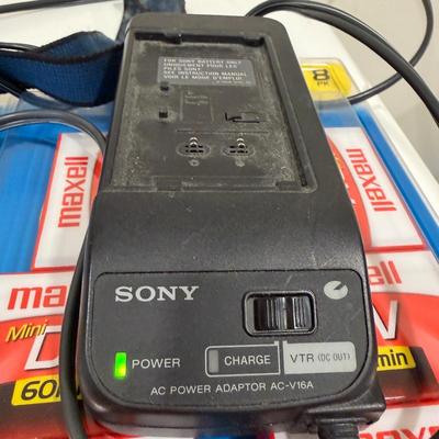 Sony Handycam & Canon Camcorder (BLR-MG)