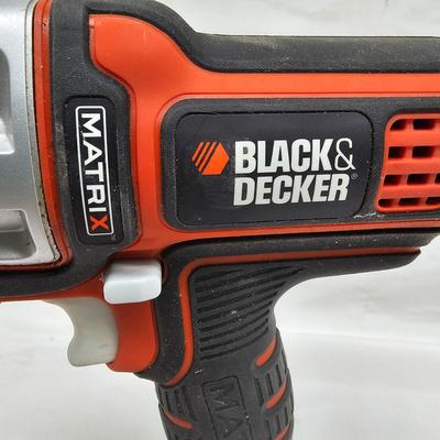 Assortment of Black & Decker Drills & Accessories (DG-JS)