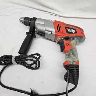 Assortment of Black & Decker Drills & Accessories (DG-JS)