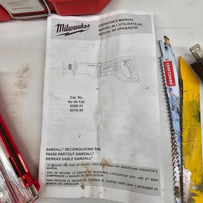 Milwaukee Reciprocating Saw & Bosch Hammer Drill w/Cases (DG-JS)