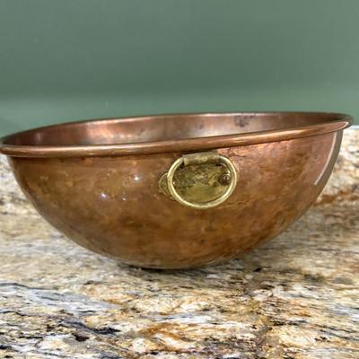 Set of Two Copper Mixing Bowls (K-SF)