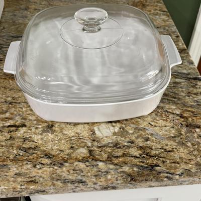 Five Piece Corning Ware Baking Dish Set (K-SF)
