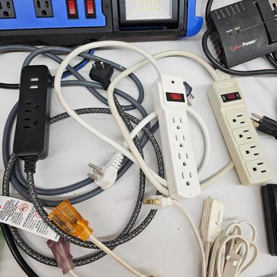 Power Strips, Short Extension Cords & More (DG-JS)