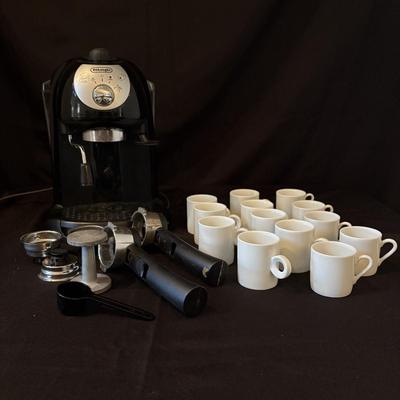 Delonghi Espresso Maker and Cups (K-SF)