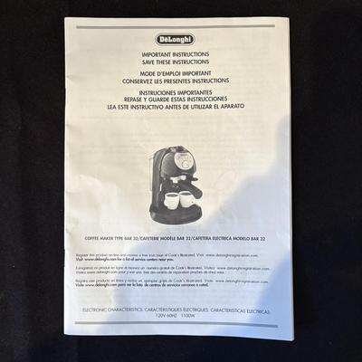 Delonghi Espresso Maker and Cups (K-SF)