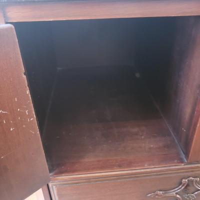 Antique Ornate Buffet (DR-KD)