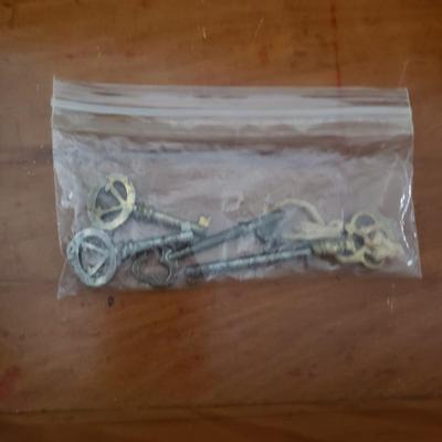 Antique Ornate Buffet (DR-KD)