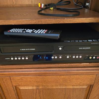 Magnavox dvd , vcr combo
