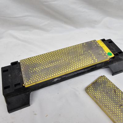 Assortment of Sharpening Stones, Hones & Diamond Plates (DG-JS)