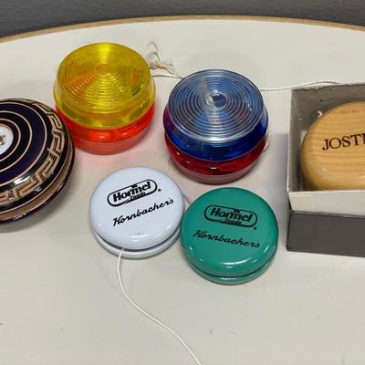Vintage yo-yos