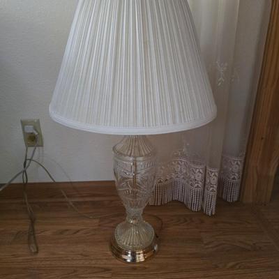 Table lamp