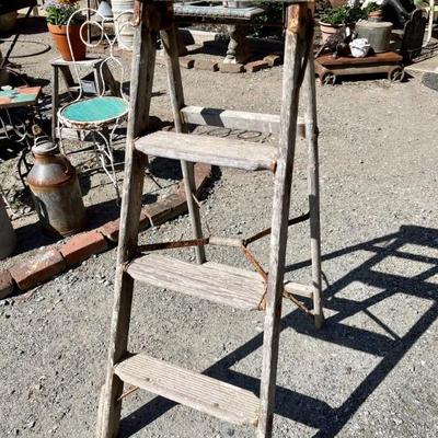 Sale Photo Thumbnail #70: Vintage Small ladder
