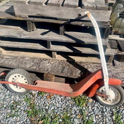 Sale Photo Thumbnail #80: Vintage Little Scooter