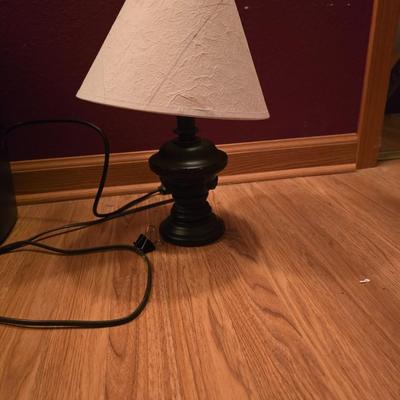 Desk lamp